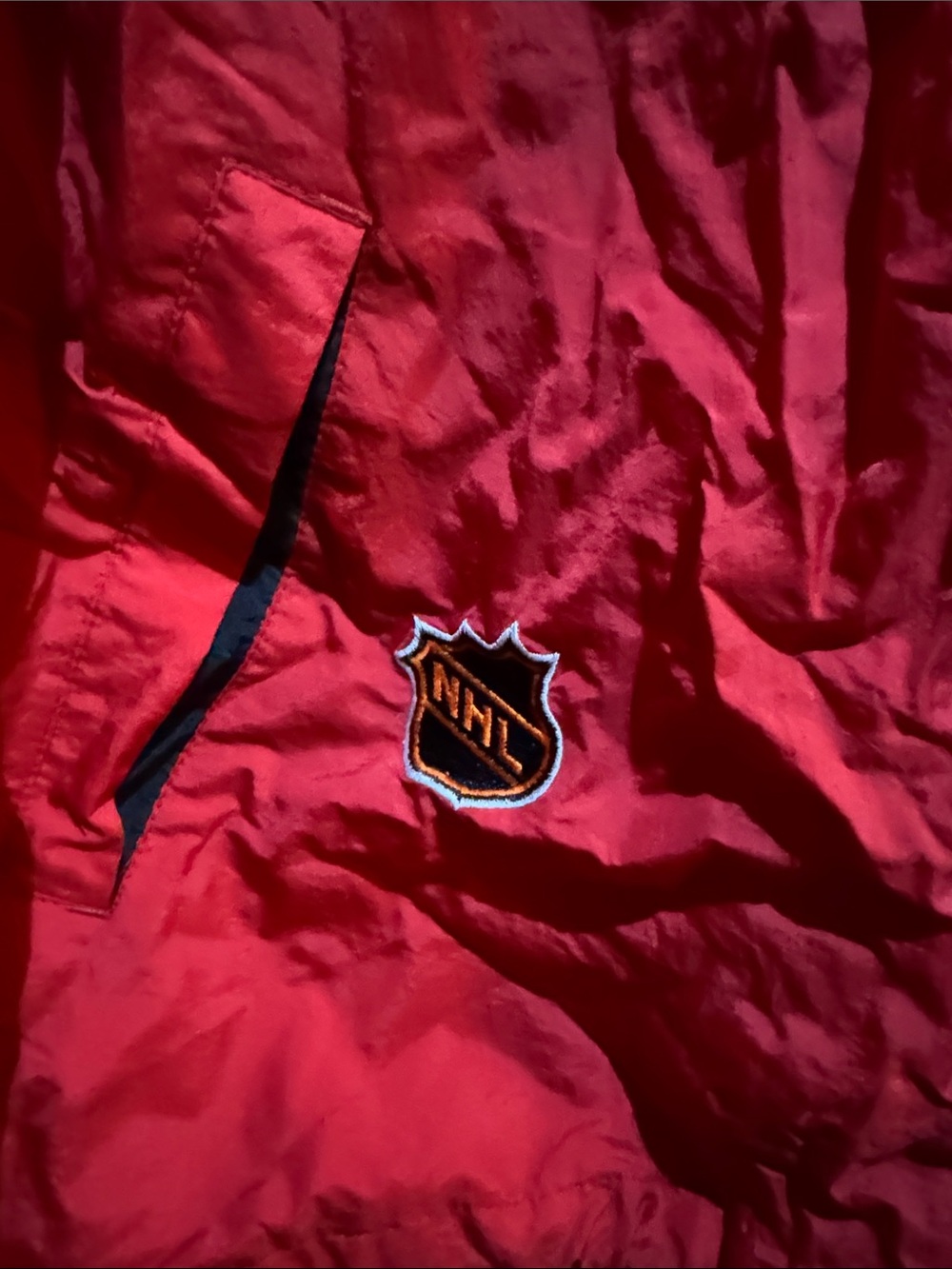 Starter Red Detroit Wings Zip Windbreaker Jacket - Picture 3 of 7